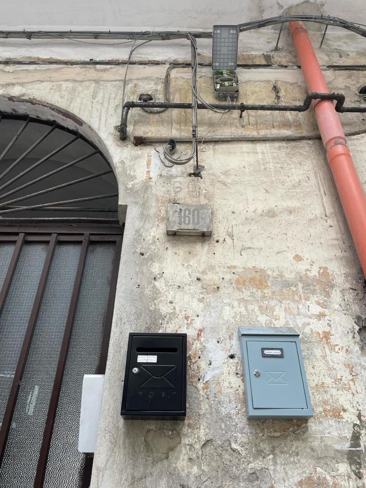 Charm E Chic Lejlighed Napoli Eksteriør billede