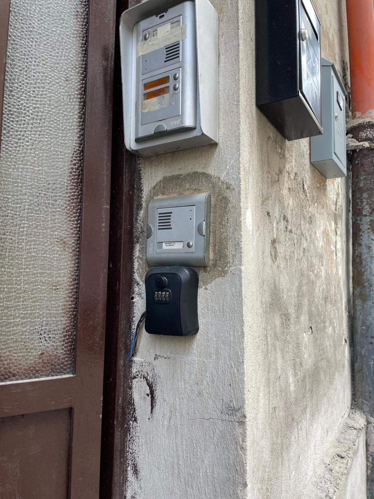 Charm E Chic Lejlighed Napoli Eksteriør billede